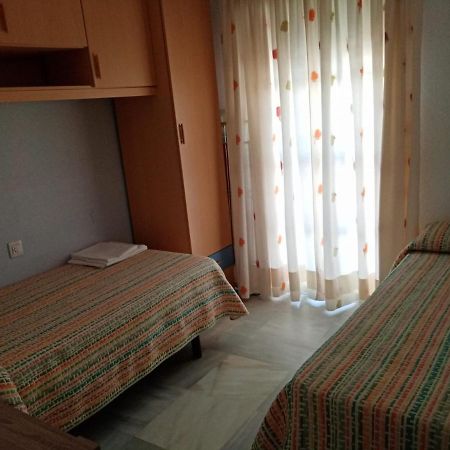קוניל דה לה פרונטרה Apartamento Santa Barbara מראה חיצוני תמונה