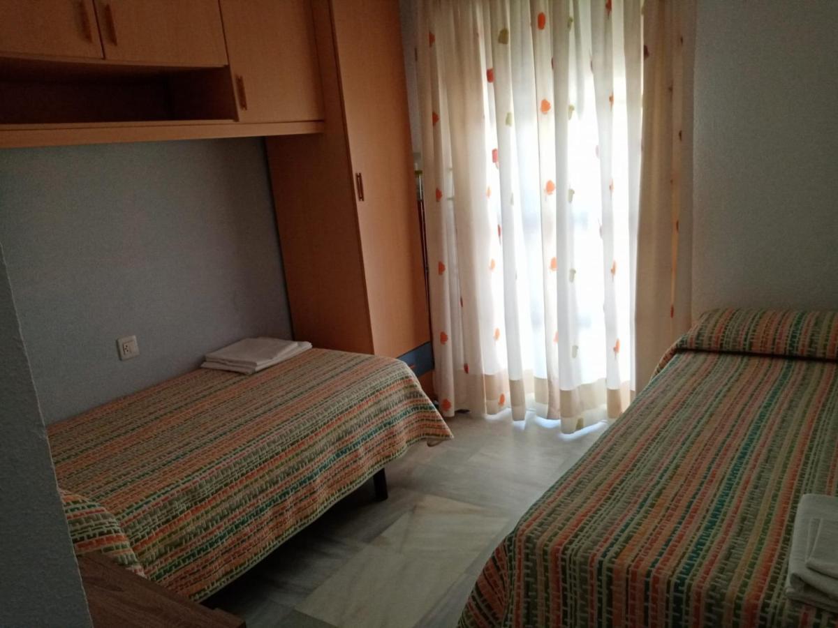 קוניל דה לה פרונטרה Apartamento Santa Barbara מראה חיצוני תמונה